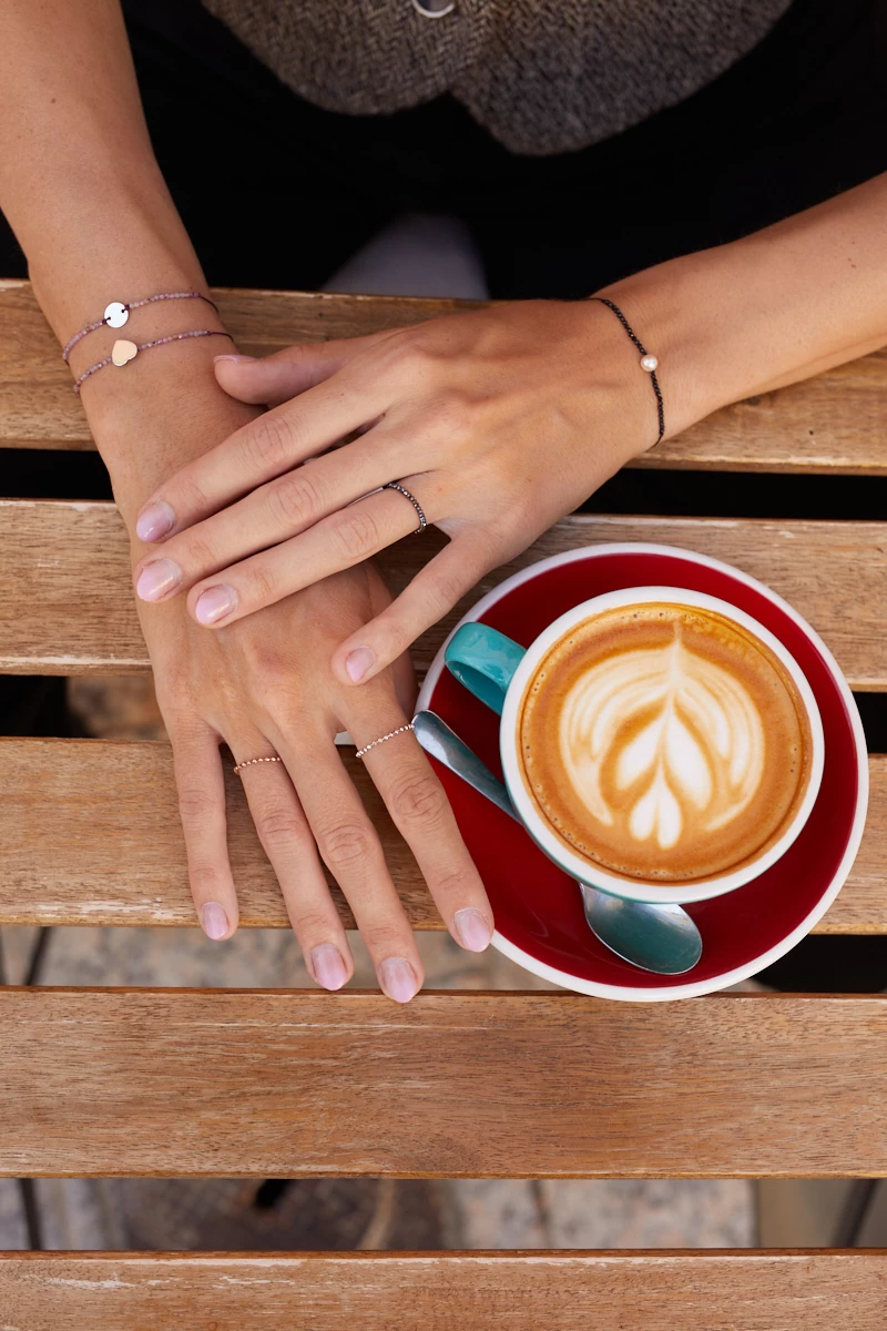 Inel din argint cu biluțe