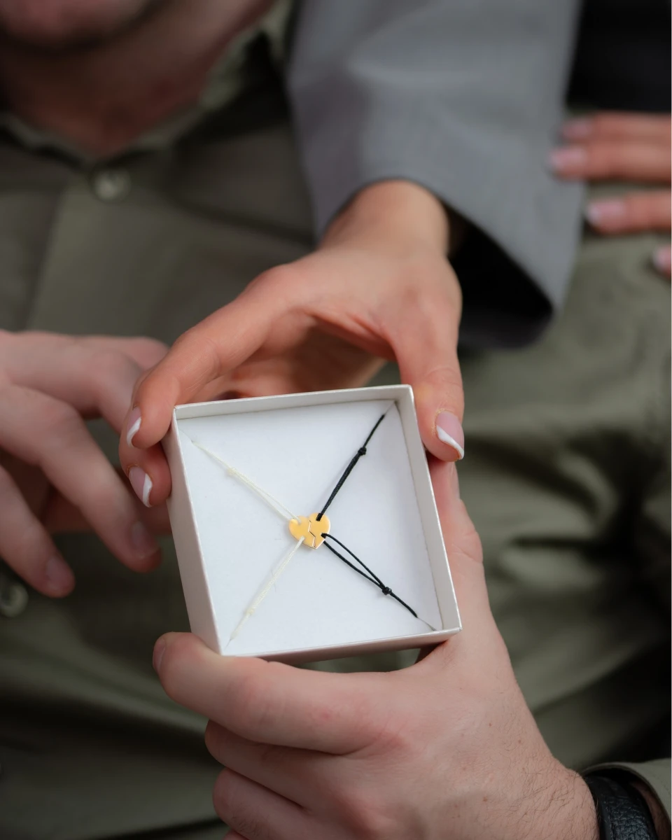 Brățară Love pentru cupluri din argint