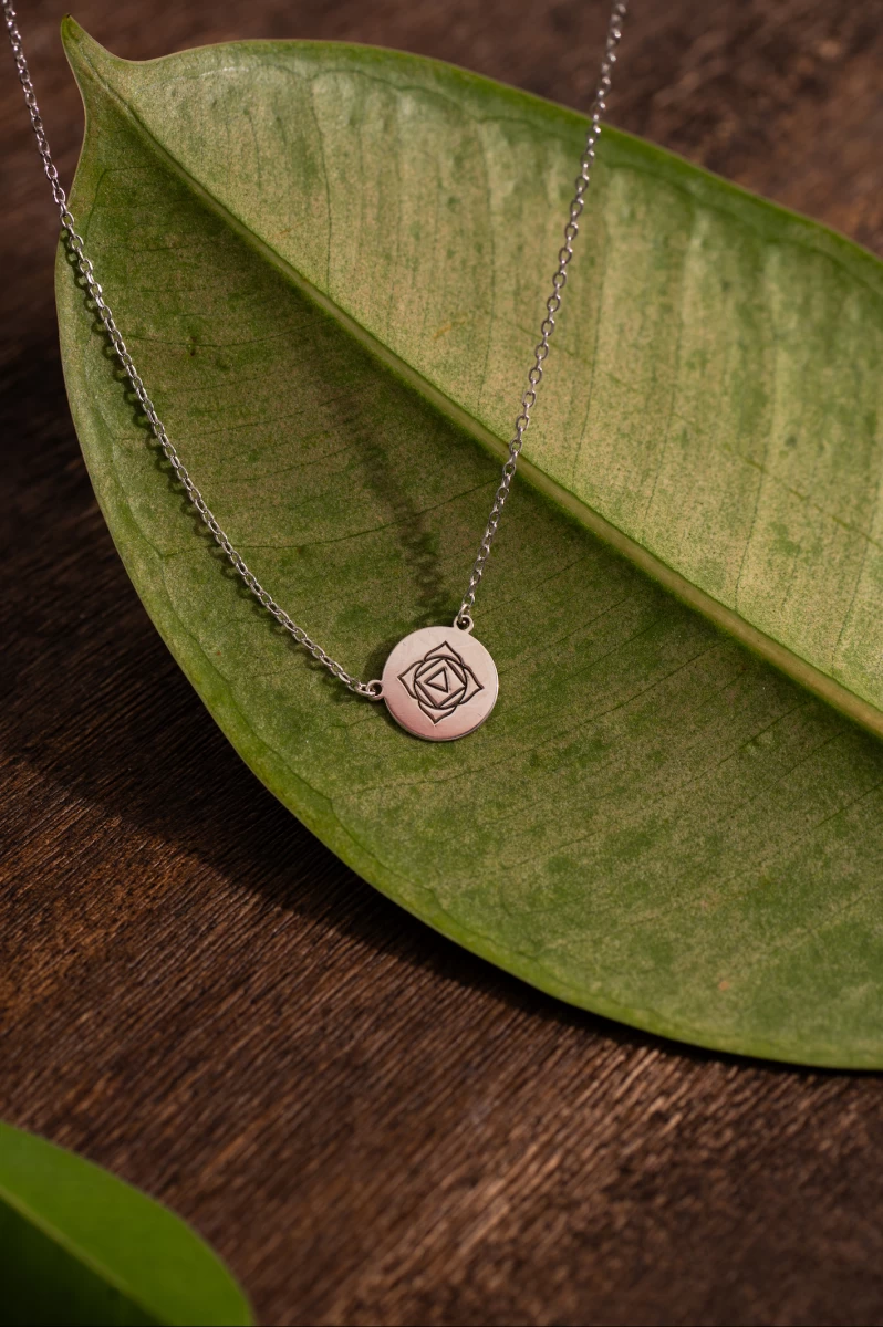 ZILIA Root Chakra Aur 14K Colier