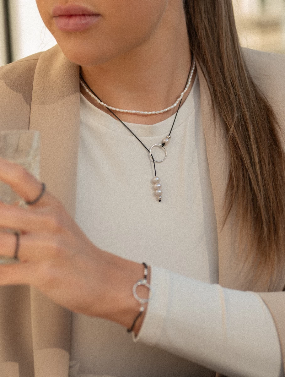 Colier cu fir Quintessa Circle cu perlă albă din argint 925