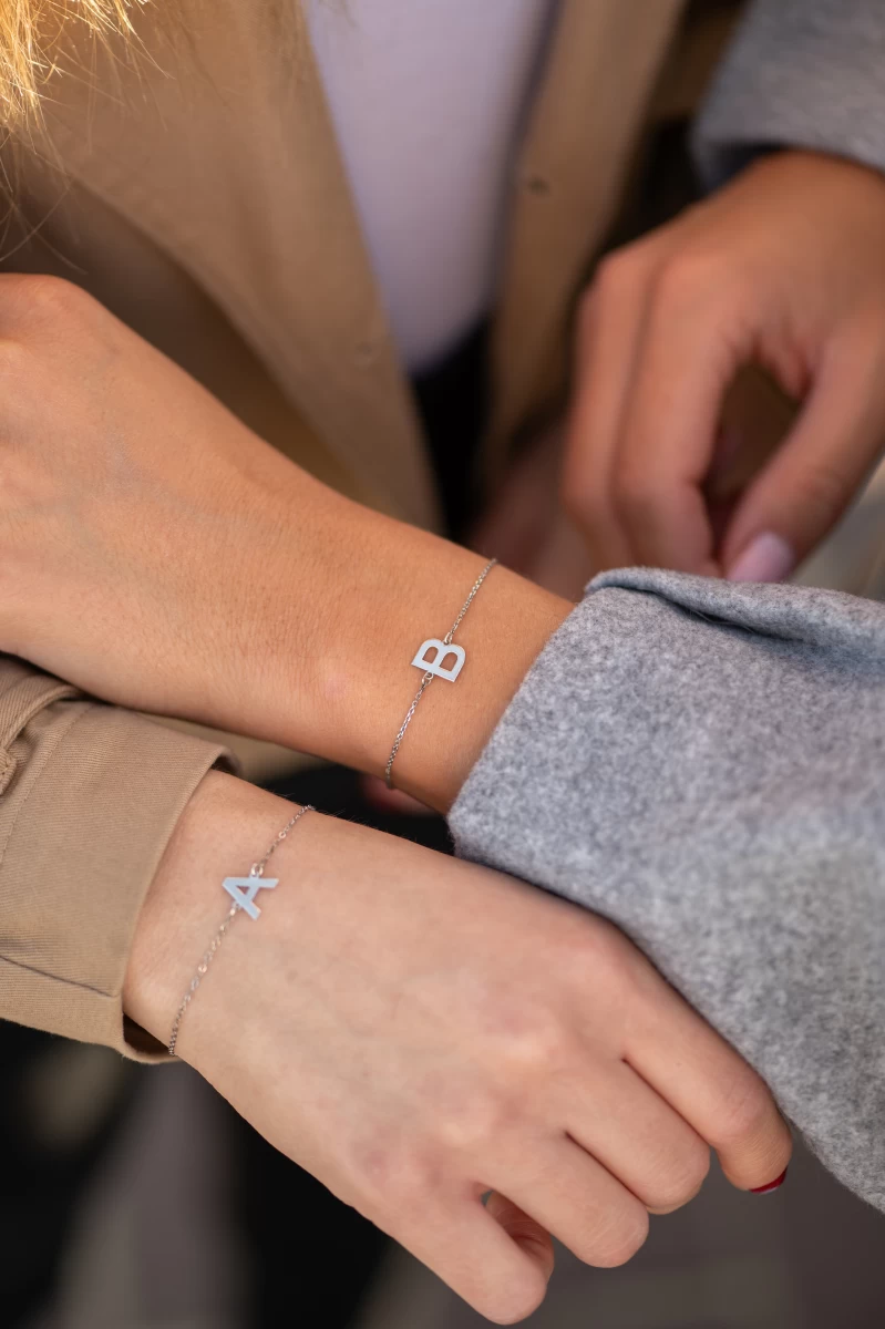 Brățară din argint 925 cu litera N